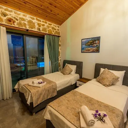 מלון Carina / Kalkan
